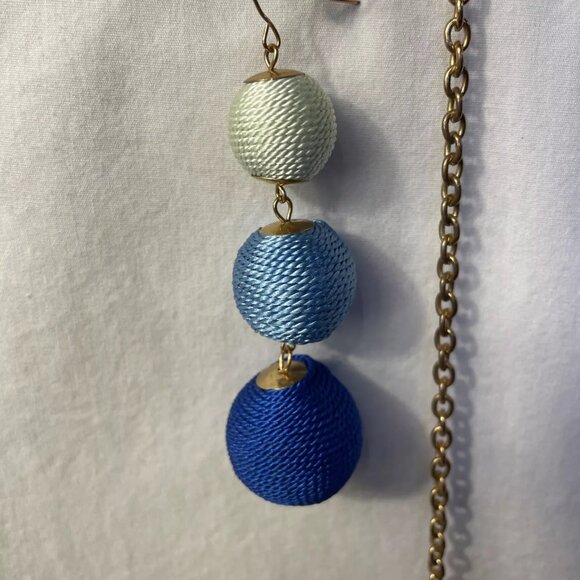 Blue Tones Thread-Wrapped Bead 20" Necklace Matching Drop Earrings - Picture 3 of 11